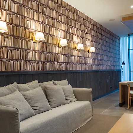 Flag Hotel 3*